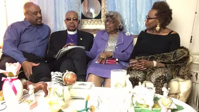 Happily Married Mondays with The Jolleys 70 Years of Marriage Success