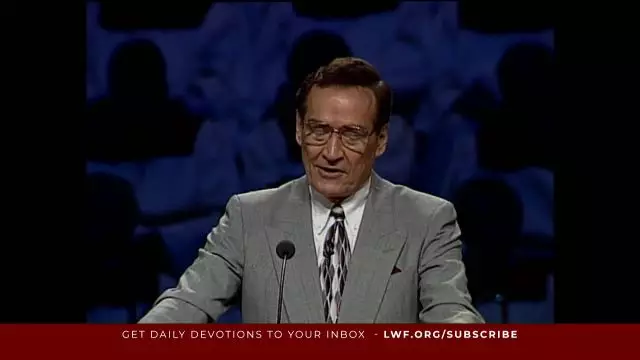 Adrian Rogers - The Victory of a Mothers Faith