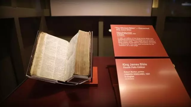 BOOK MINUTE - The Wicked Bible