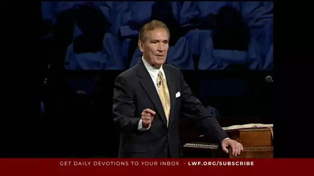 Adrian Rogers - Cultivating Contentment In The Home